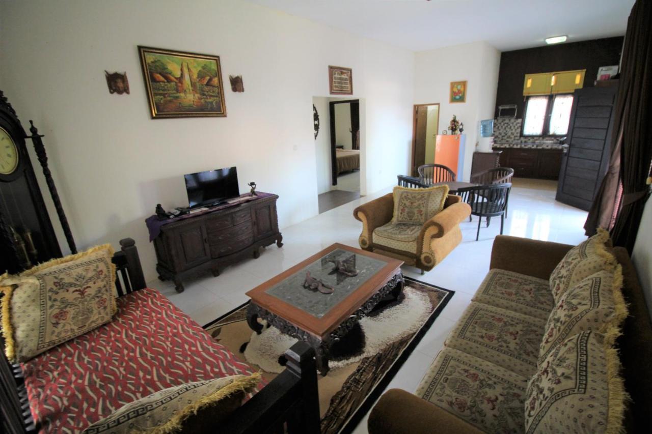 Villadevi Pangandaran Exteriör bild
